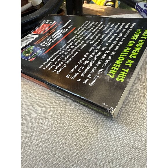 8th Print #1 Zombie Halloween Special Edition Goosebumps Most Wanted R.L. Stine - Picture 6 of 8